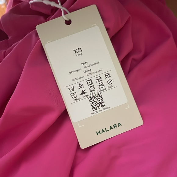 HALARA Twisted Cut-Out Dress - Picture 4 of 6